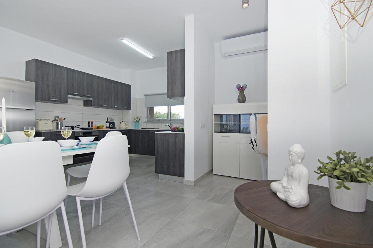 Villa Thea Athena Protaras Exterior foto